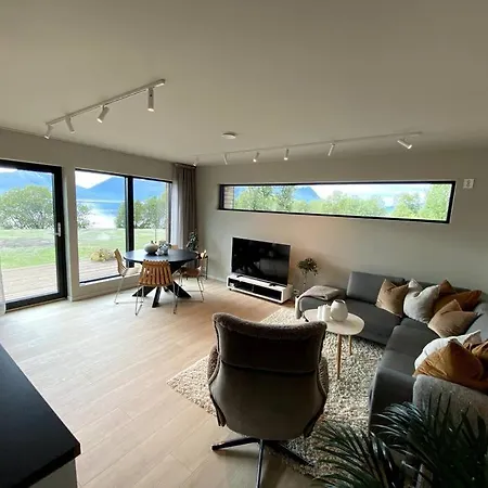 Med Nydelig Utsikt Apartament Tromsø